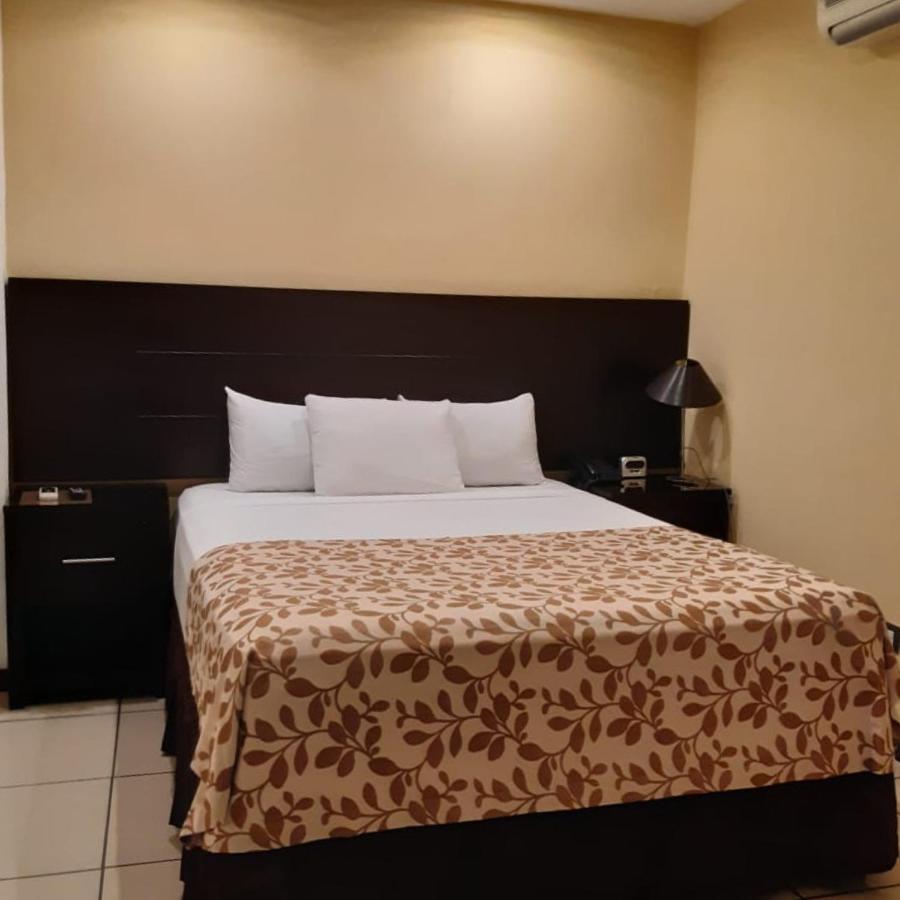 Hotel Villa Florencia Zona Rosa San Salvador Exterior foto